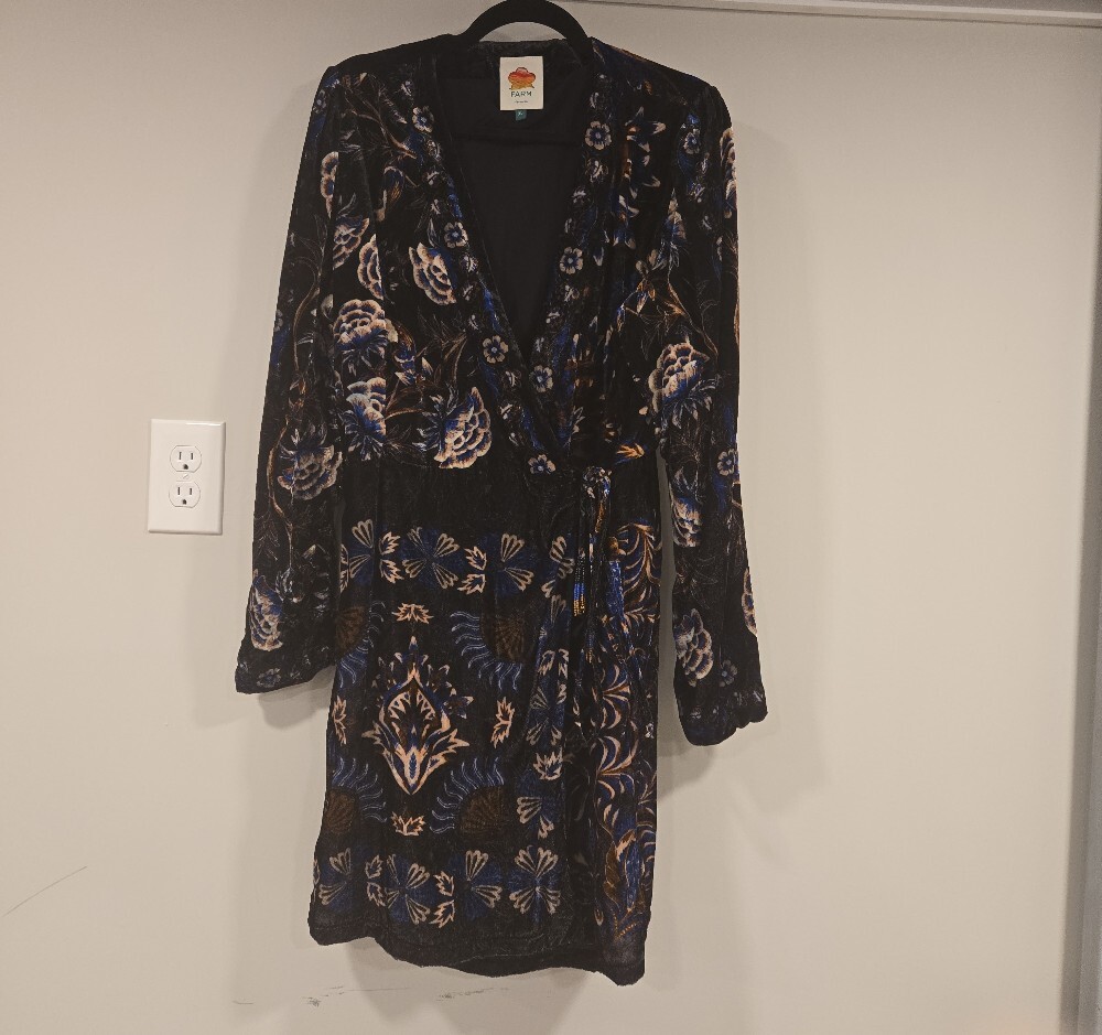 FARM Rio Black Velvet Wrap Dress with Blue & Cream Floral Print - Picture 3 of 6
